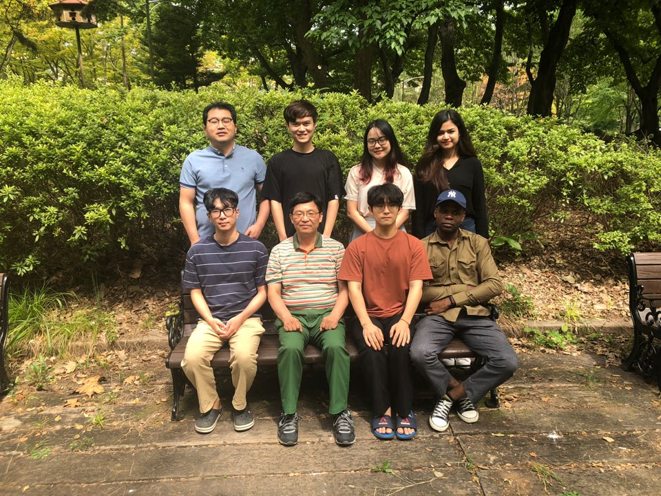 유전생화학 연구실 사진