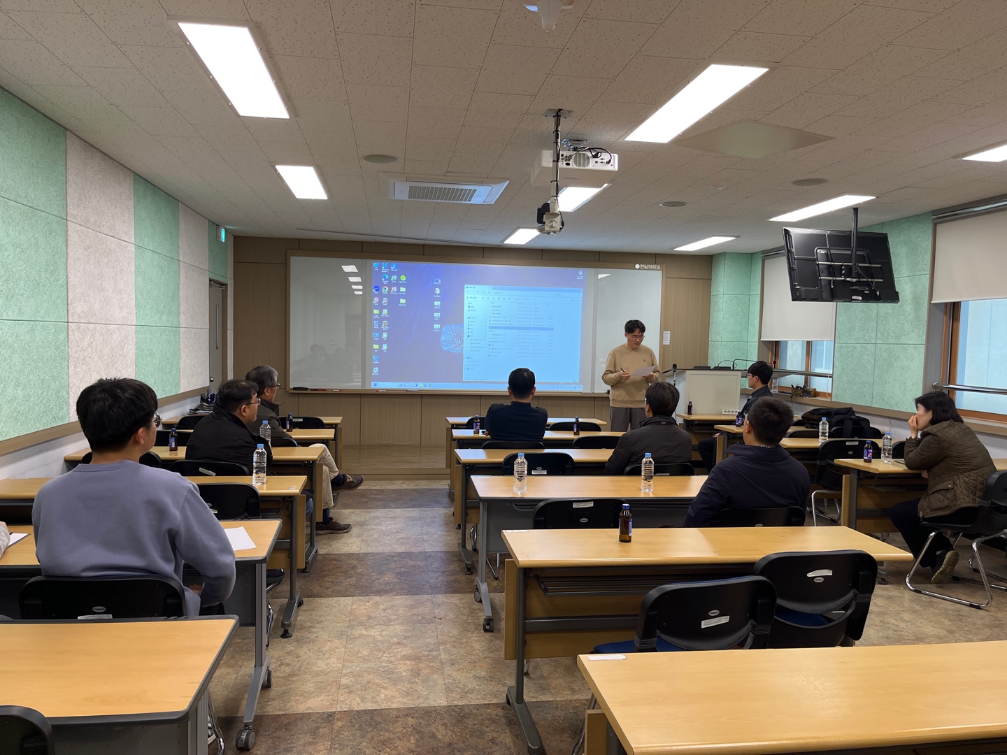 2024.03 무돌회(손현철 교수) 대표이미지