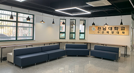 student lounge2