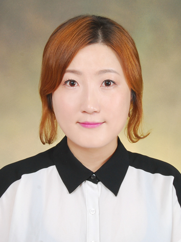 최영미교수 사진