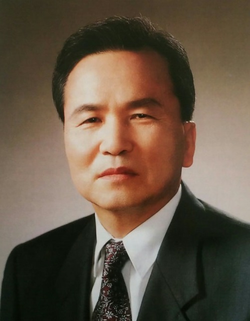 이호준명예교수 사진