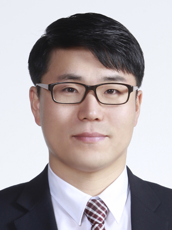 정관용교수 사진