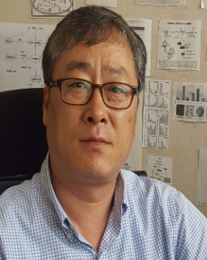 최흥식교수 사진