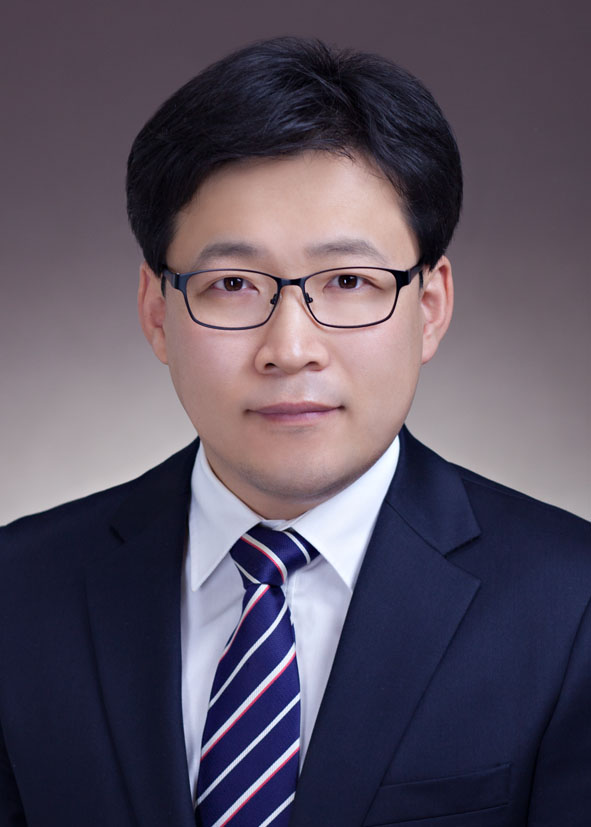 윤상후(통계학과장)부교수 사진