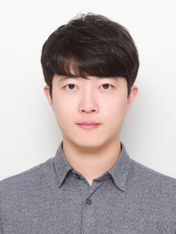 손현철조교수 사진