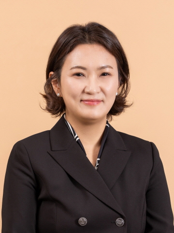 박현영부교수 사진