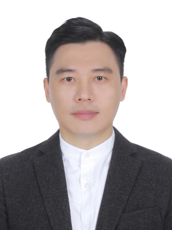 정성준조교수 사진