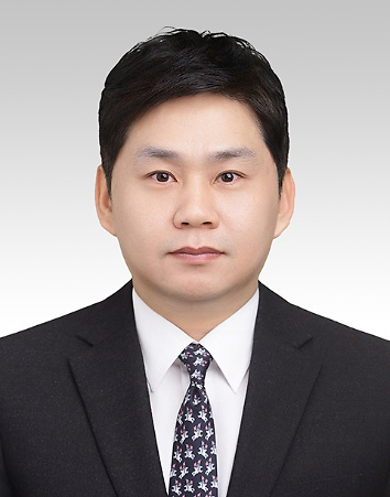 성호현조교수 사진