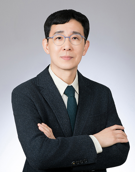 강인철교수 사진