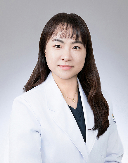 이빈나교수 사진